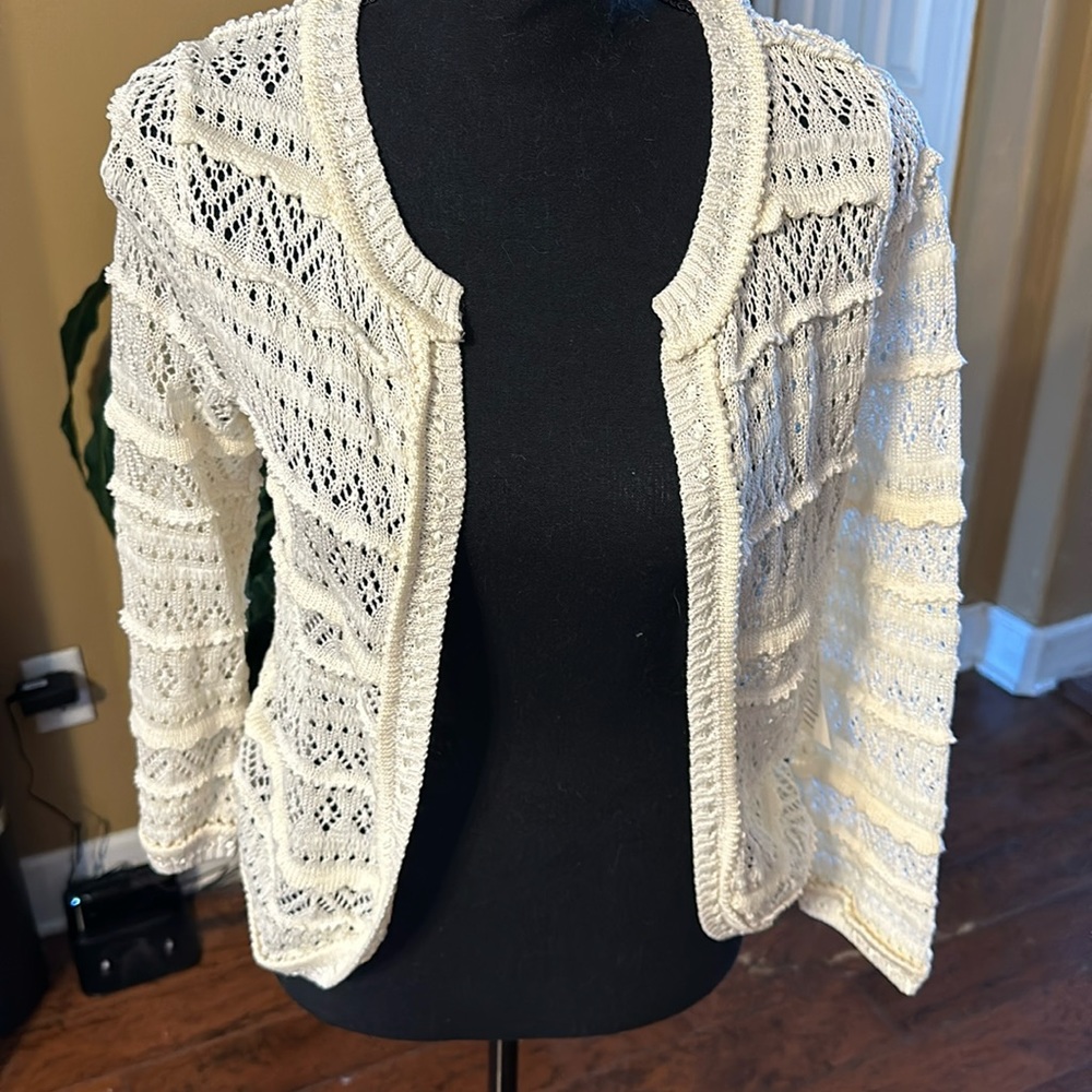 Moda International open front lace knit cardigan. Size medium